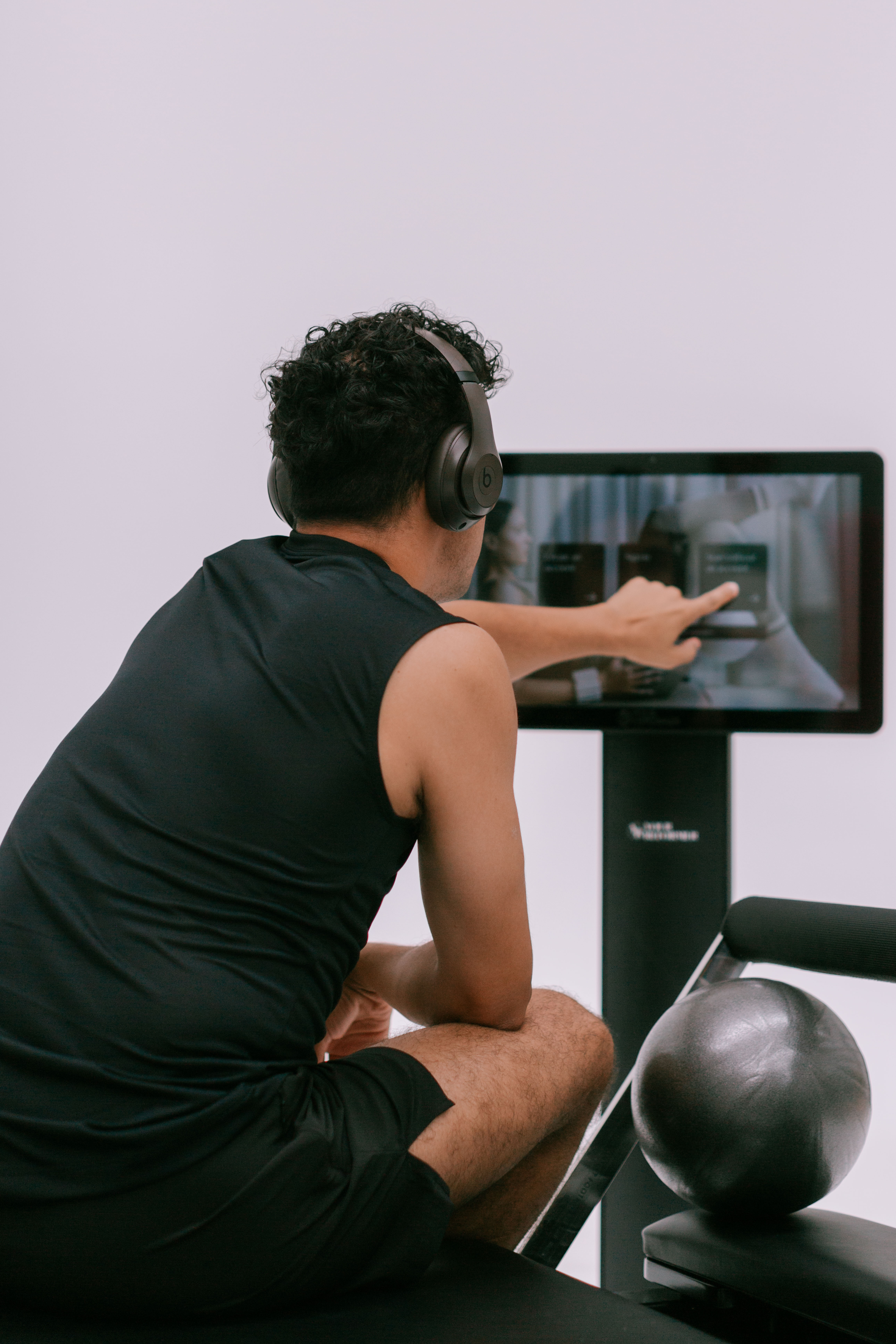 CHOOSE YOUR WORKOUT